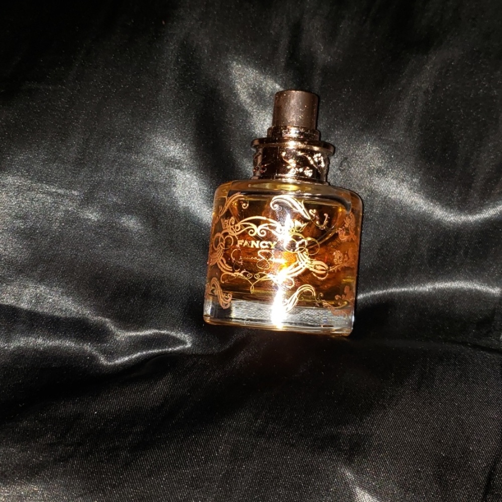 Celebrity Collection - Picture 6 of 7